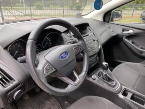 Qrent Wypożyczalnia Samochodów - Ford Focus